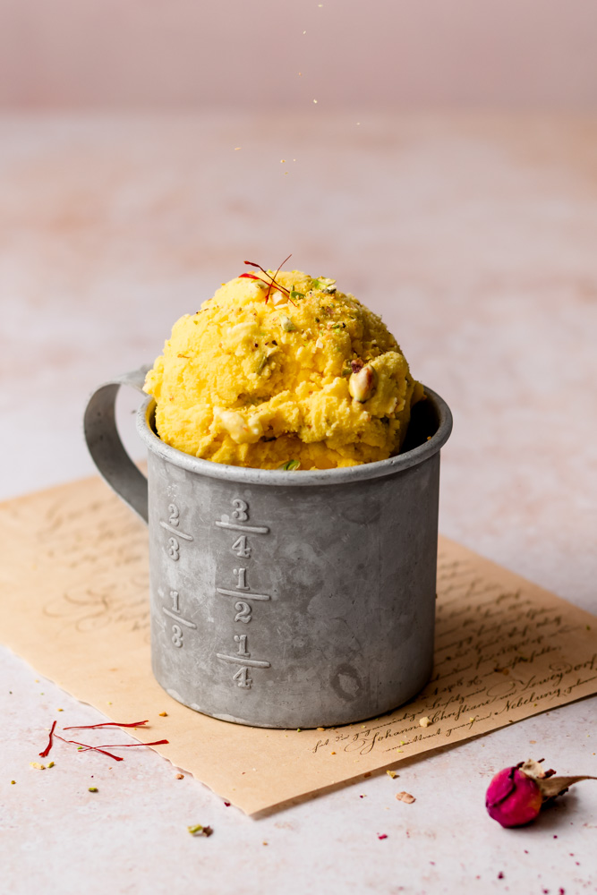persian saffron ice cream