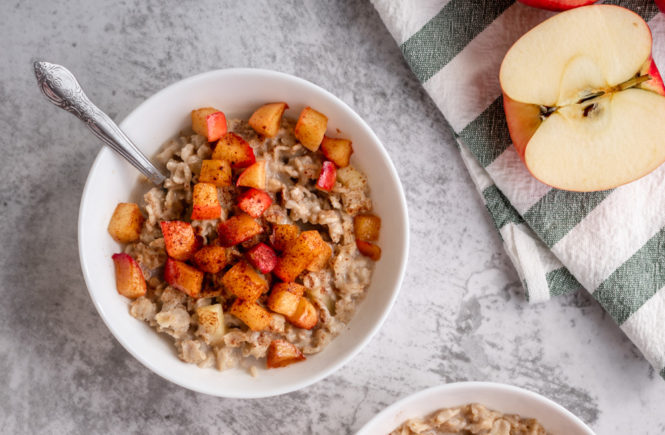 apple cinnamon oatmeal