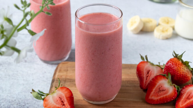 strawberry banana smoothie