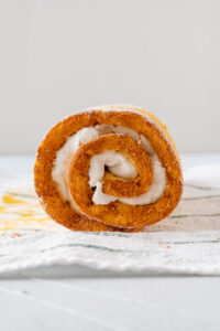 pumpkin roll cake