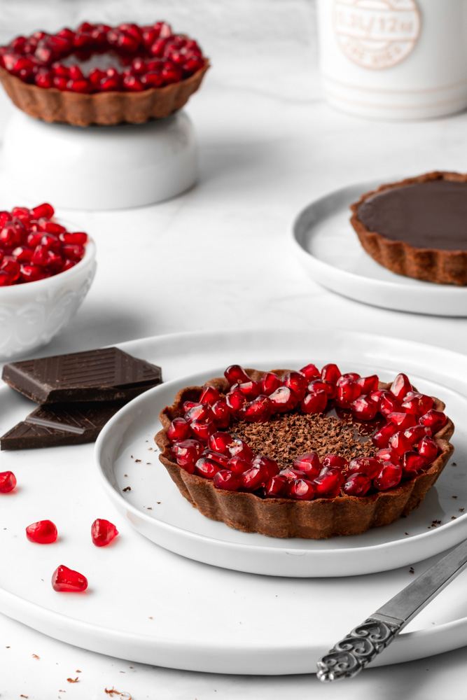 pomegranate chocolate tart