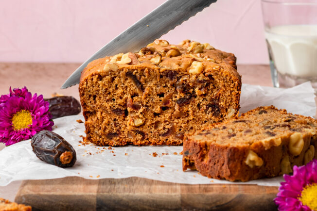 date and walnut loaf cake