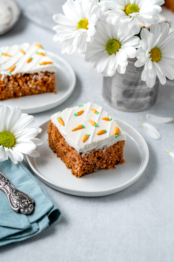 carrot cake with cream cheese frosting