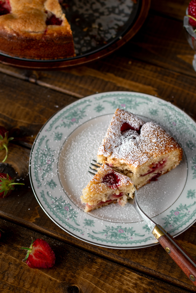 strawberry cake