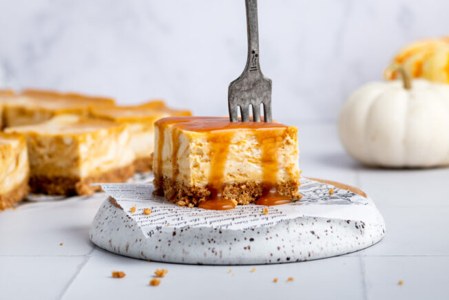 pumpkin swirl cheesecake bars with salted caramel
