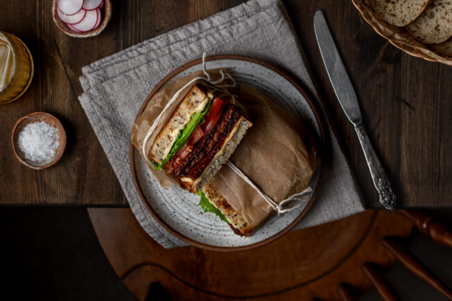 vegan tlt sandwich tempeh