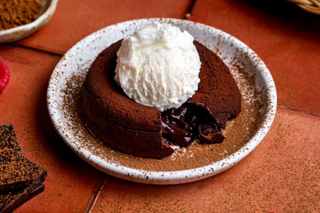 molten chocolate lava cake