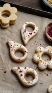 cardamom almond cookies