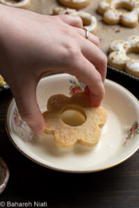 cardamom almond cookies