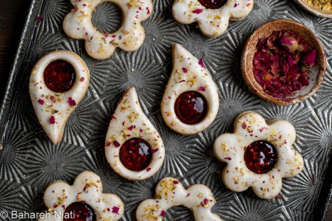 cardamom almond cookies