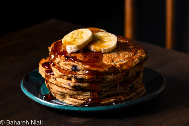 banana chocolate chip pancakes