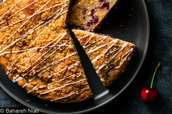 cherry crumb cake